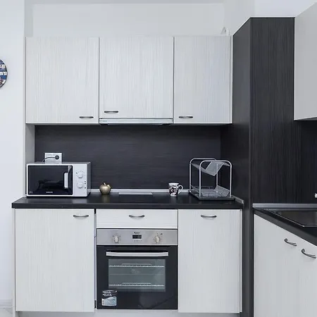 City Kazbek 1 Apartment Sofia