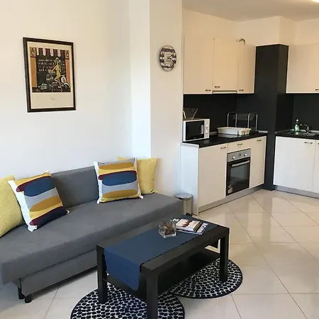 City Kazbek 1 Apartment Sofia